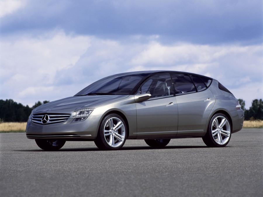  Mercedes-Benz F500 Mind Concept 2003 года  (фото 1 из 14)